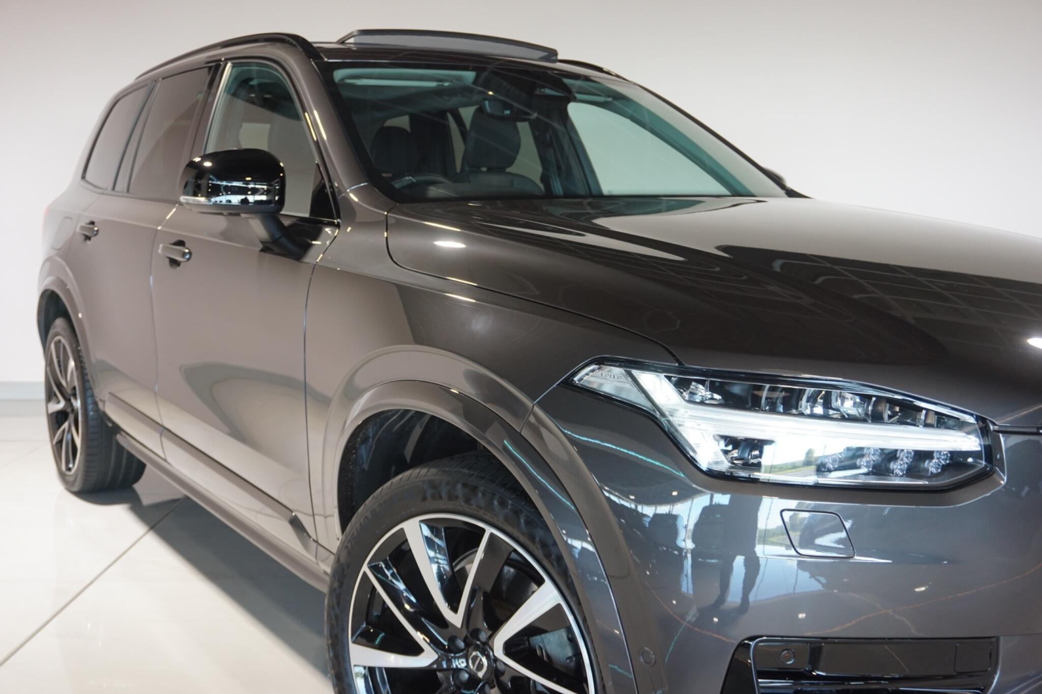 Volvo XC90 2.0 B5 MHEV Plus Edition SUV 5dr Petrol Hybrid Auto 4WD Euro 6 (s/s) (250 ps)